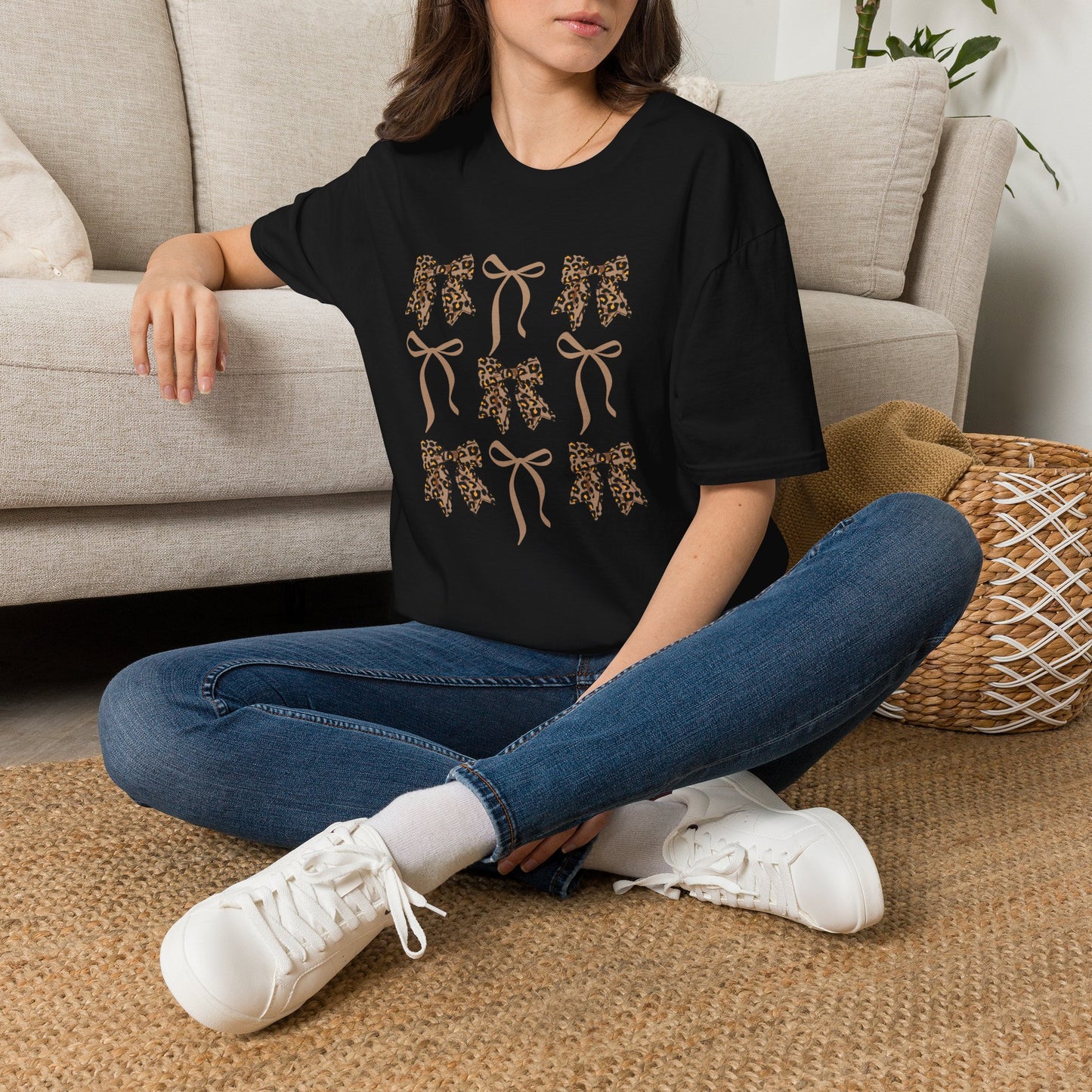 Leopard Bow Graphic T-Shirt