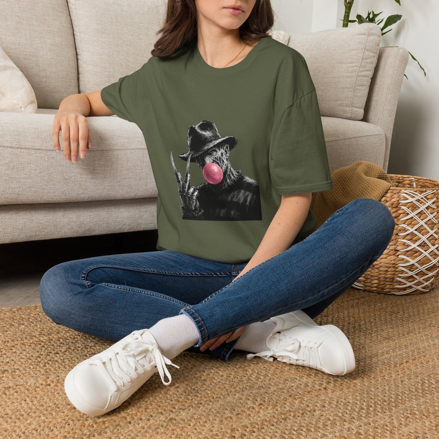 Horror Character Bubblegum T-Shirt — Vintage Freddy-Inspired Graphic Tee
